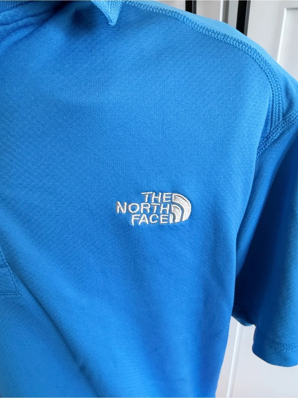 The North Face Men's Bright Blue Polo Shirt small